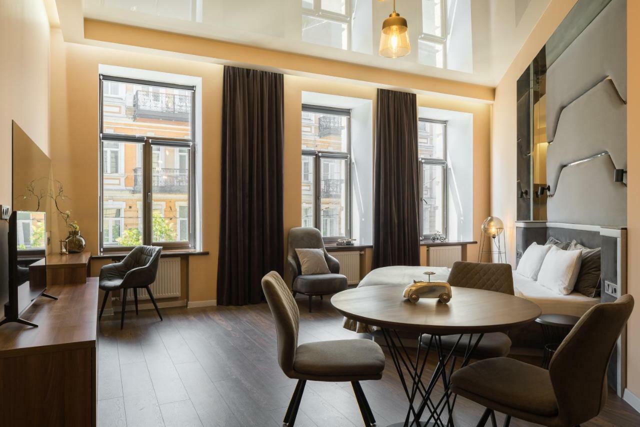 18 Sofievskaya Apartments Киев Экстерьер фото