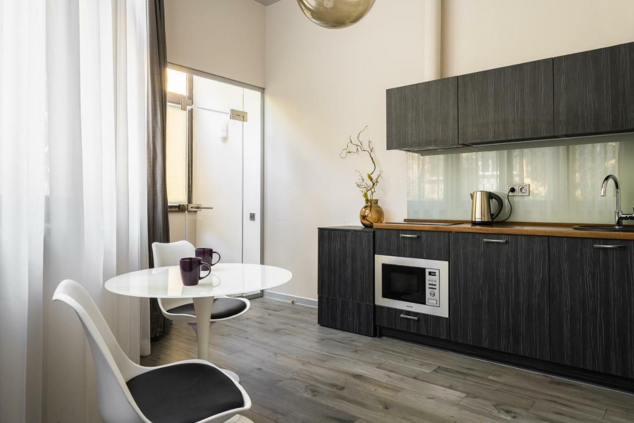 18 Sofievskaya Apartments Киев Экстерьер фото